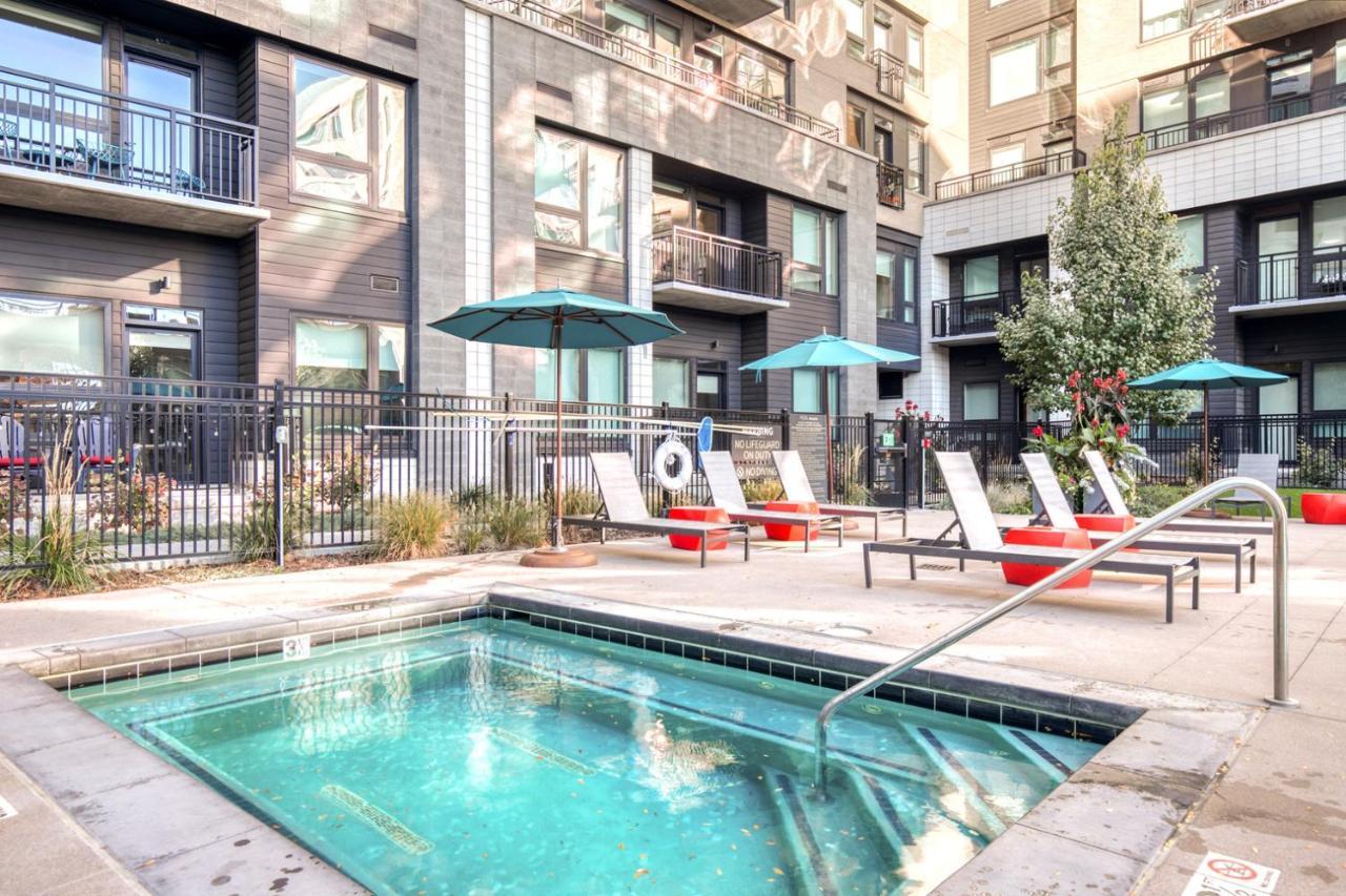 Apartment Congress Park 1br W Gym Pool Nr Shops Dining Den-134